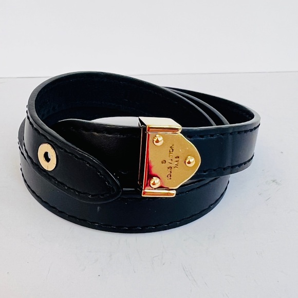 LOUIS VUITTON Leather Triple Wrap Bracelet - Picture 6 of 7
